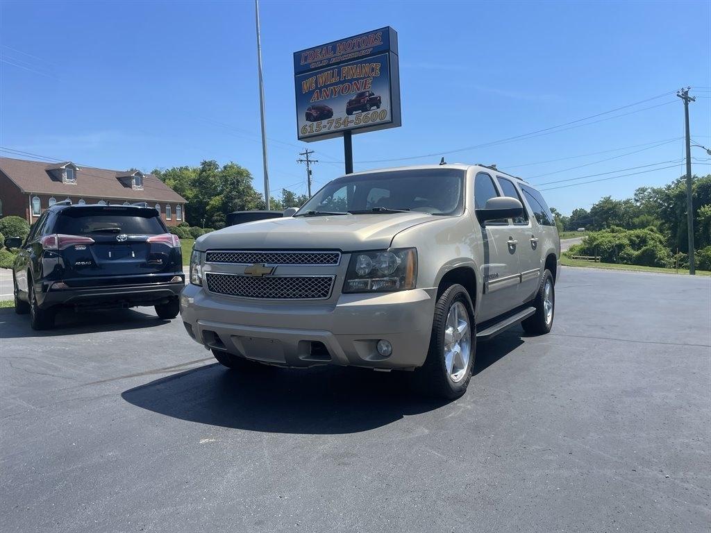 2012 Chevrolet Suburban LT 1500 4WD