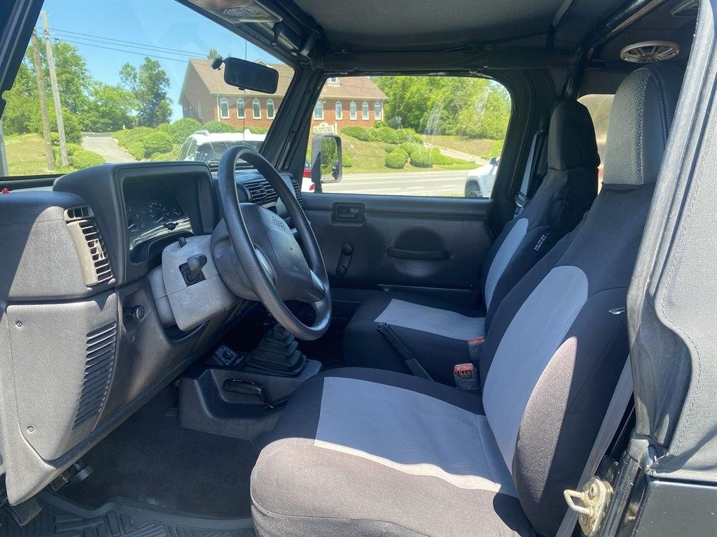 Jeep Wrangler SE 1999