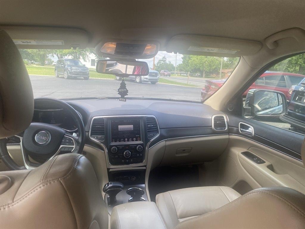 Jeep Grand Cherokee Limited 4WD 2015
