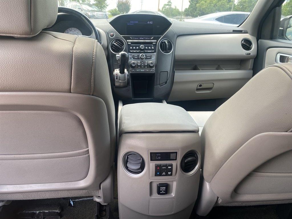 Honda Pilot EX-L 2WD 5-Spd AT 2015