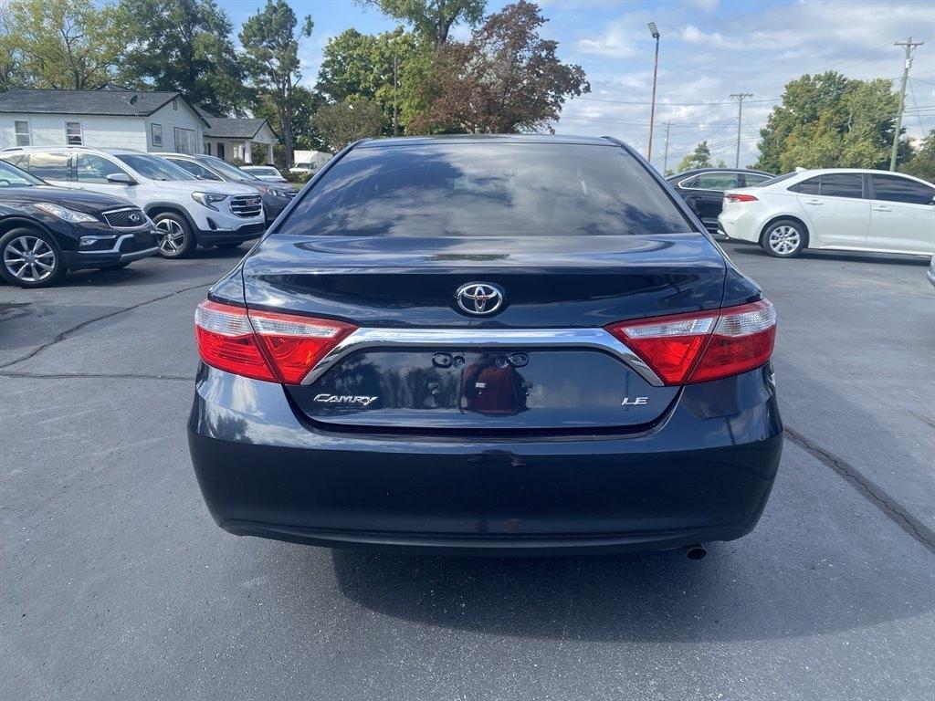 Toyota Camry LE 2017