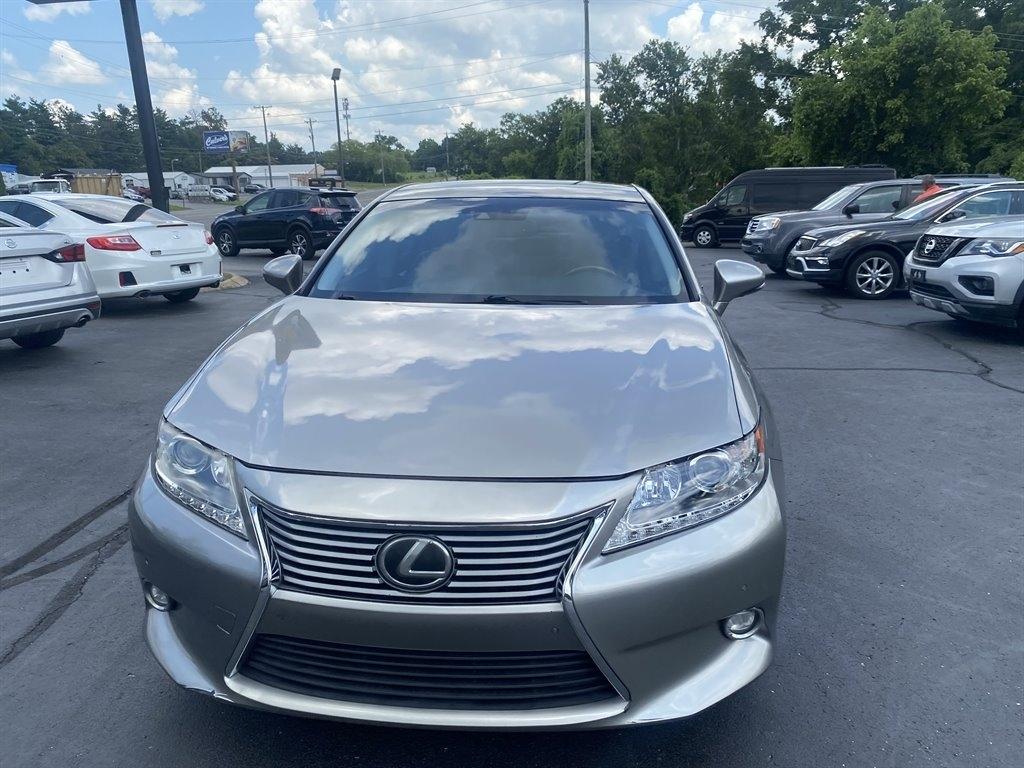 Lexus ES 350 Sedan 2015