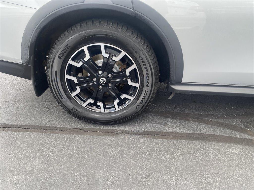 Nissan Pathfinder SL 4WD 2020