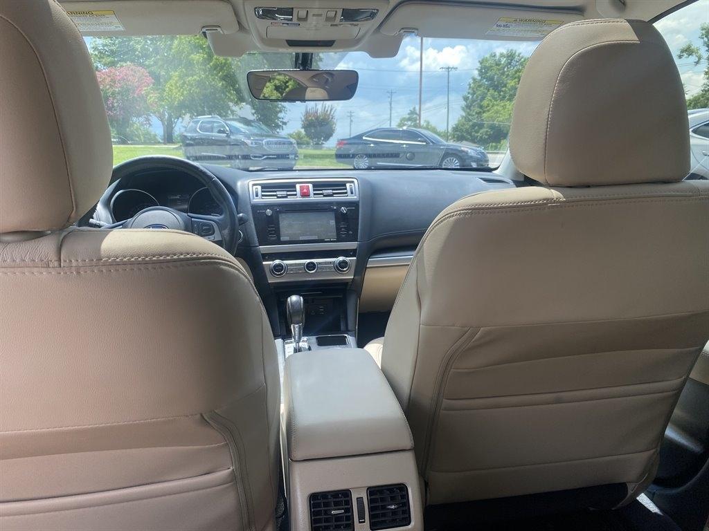 Subaru Legacy 2.5i Limited 2017