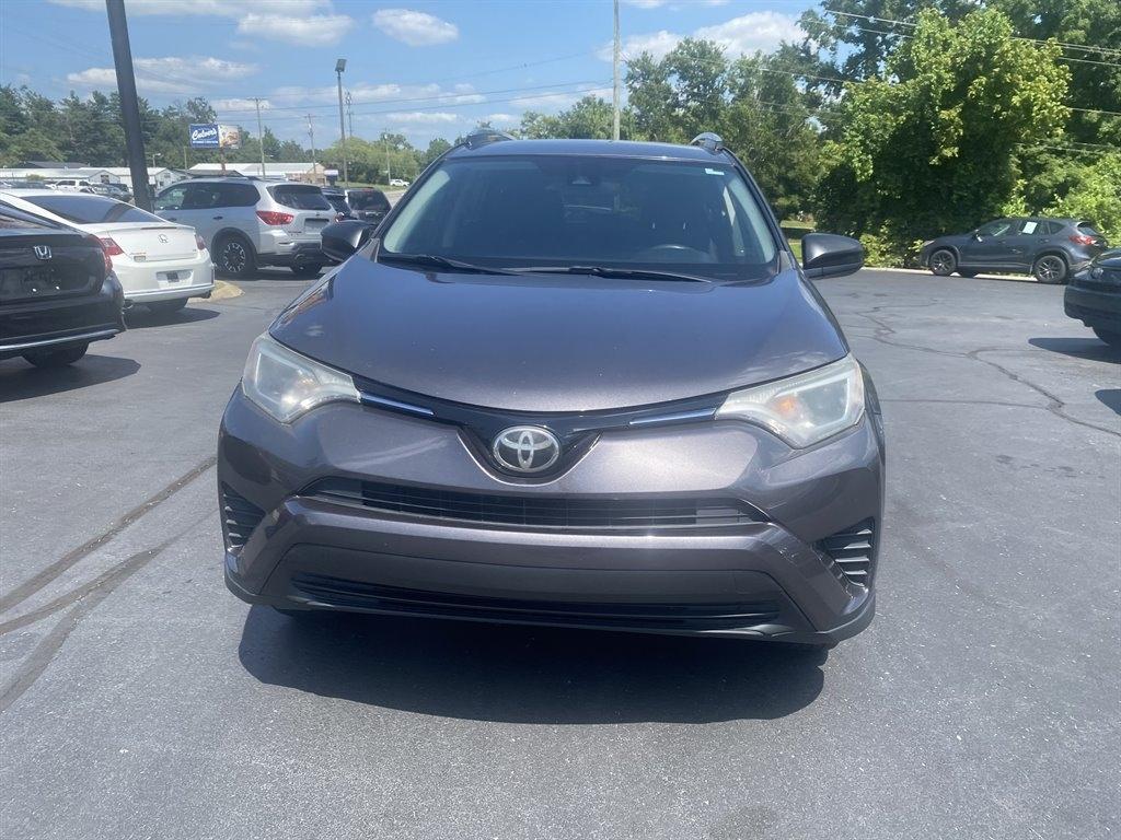 Toyota RAV4 LE FWD 2017
