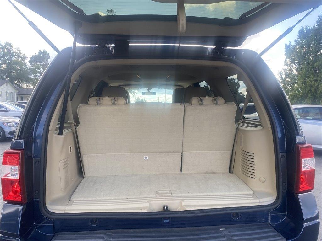 Ford Expedition XLT 4WD 2016