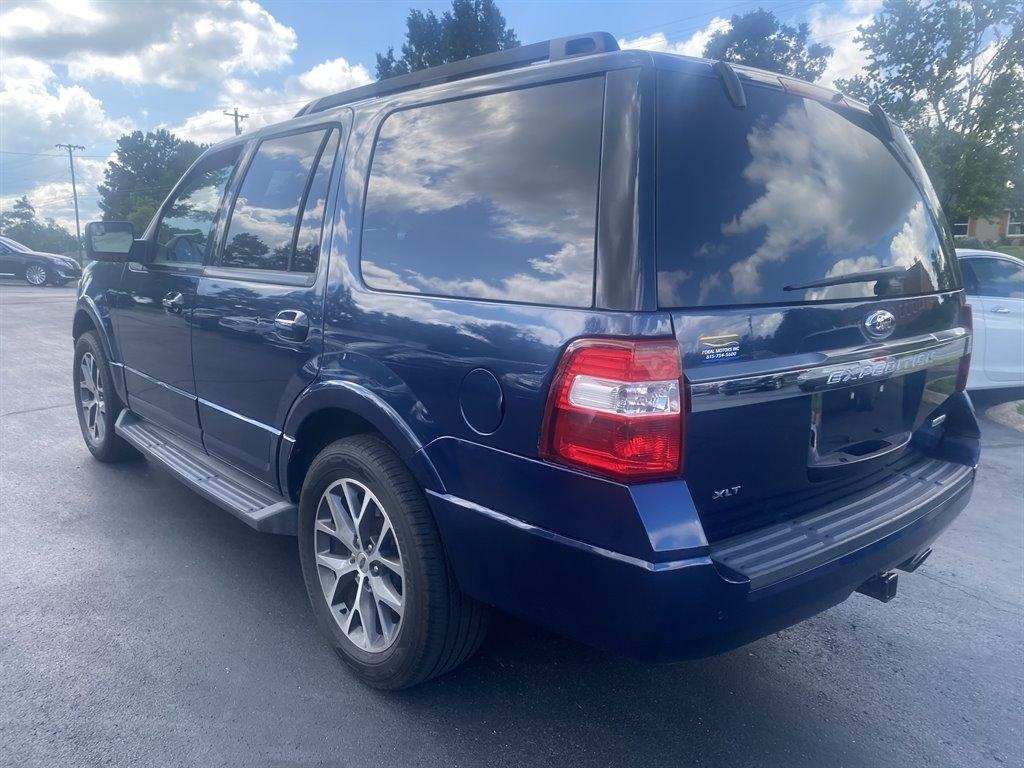 Ford Expedition XLT 4WD 2016