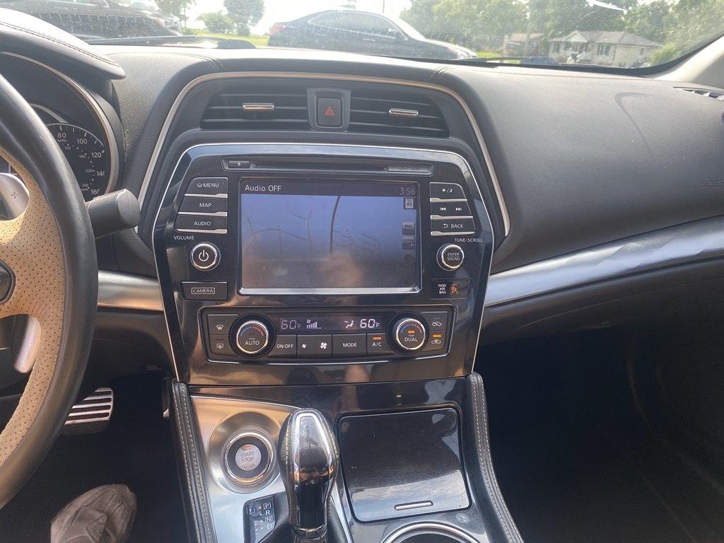 Nissan Maxima 3.5 SR 2016