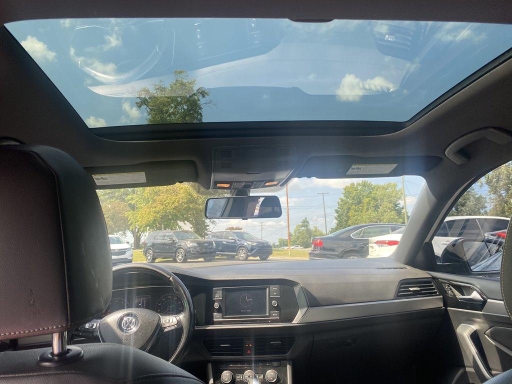 Volkswagen Jetta 1.4T R-Line 8A 2019