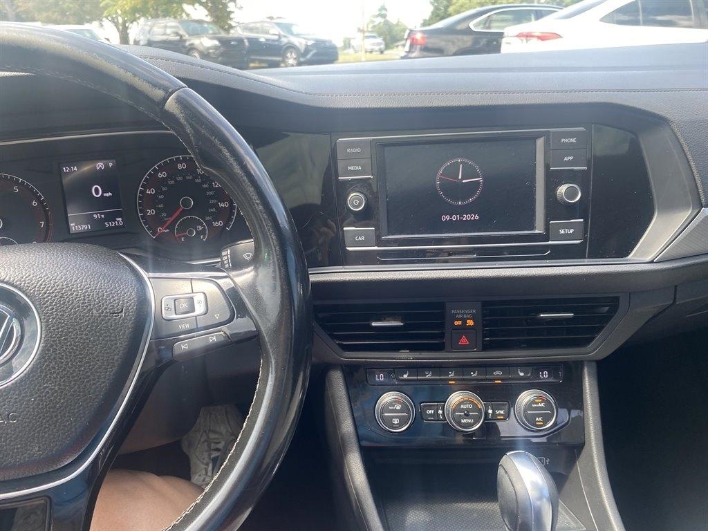 Volkswagen Jetta 1.4T R-Line 8A 2019
