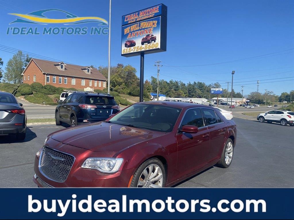 2018 Chrysler 300 Touring