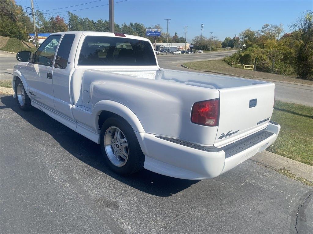 Chevrolet S10 Pickup LS Ext. Cab 2WD 2002