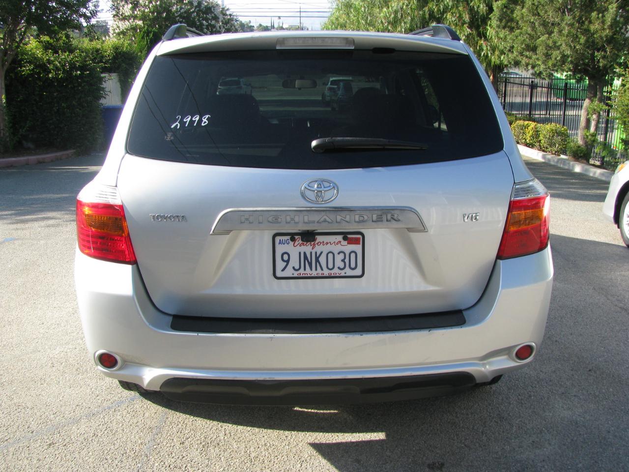 Toyota Highlander FWD 4dr Base (Natl) 2008