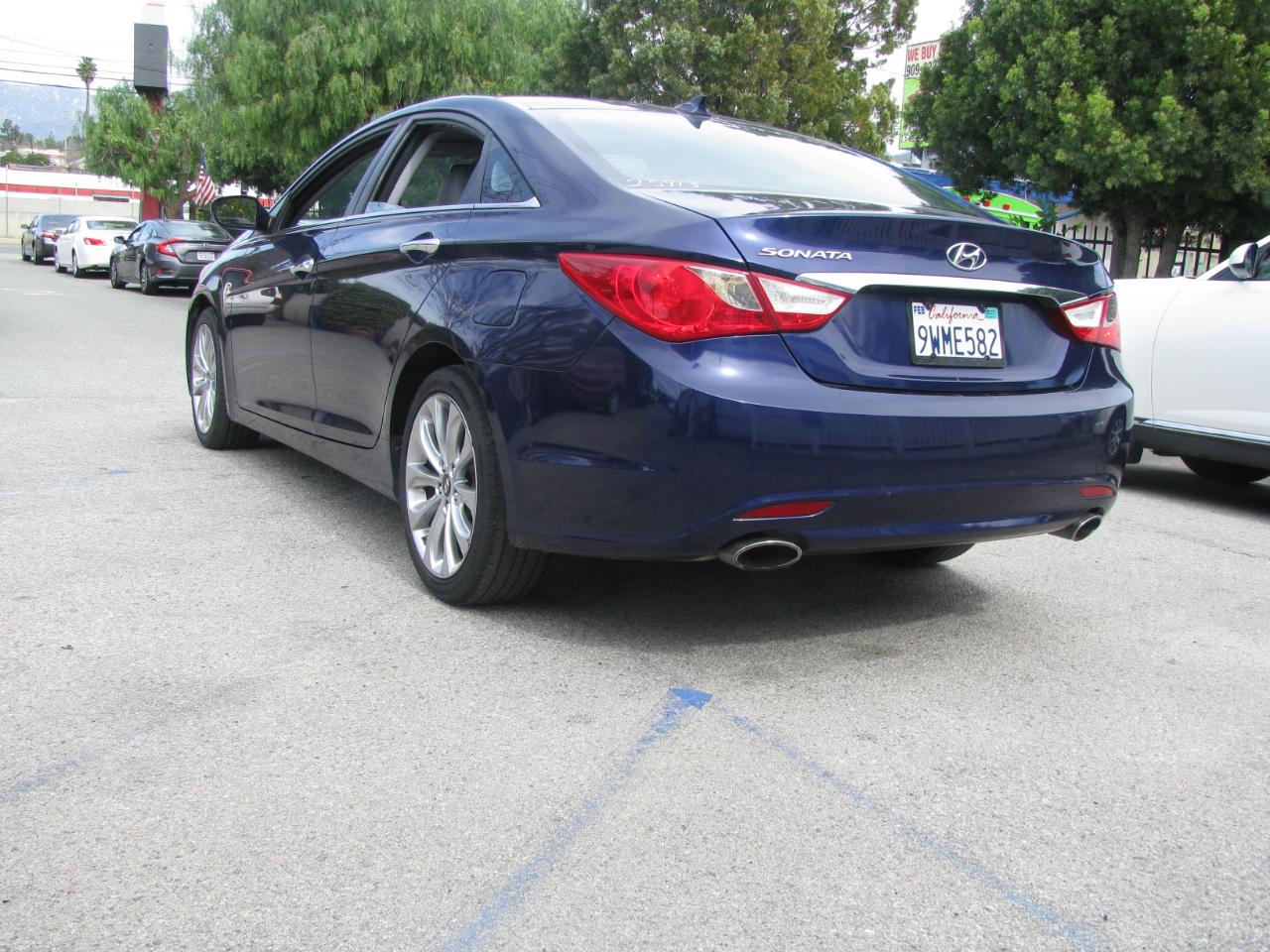Hyundai Sonata 4dr Sdn 2.4L Auto SE 2013