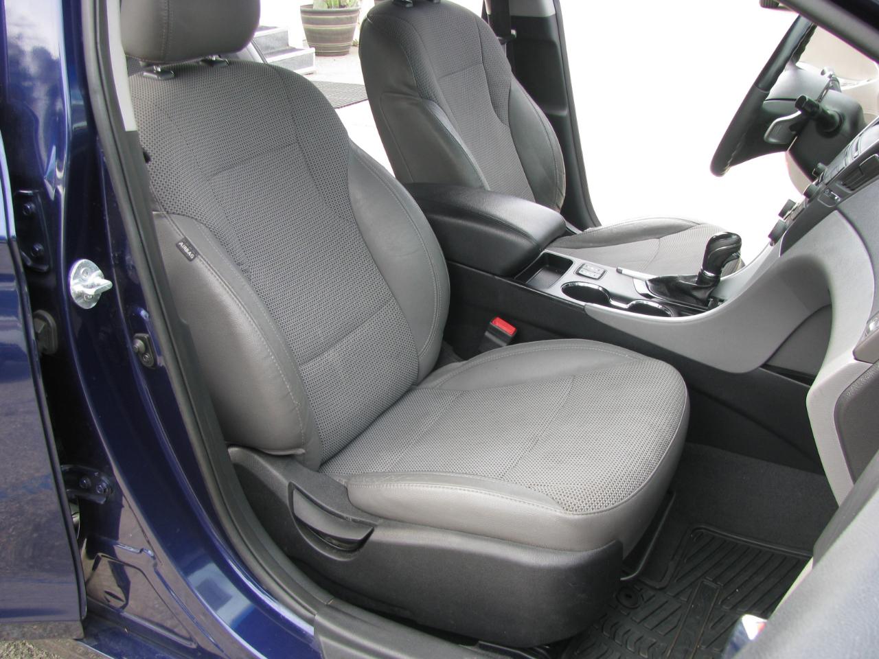 Hyundai Sonata 4dr Sdn 2.4L Auto SE 2013