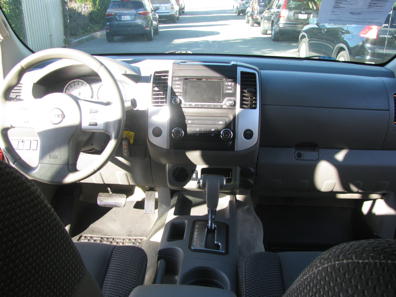 Nissan Frontier 2WD Crew Cab SWB Auto Desert Runner 2016 Nissan Frontier 2WD Crew Cab SWB Auto Desert Runner 2016