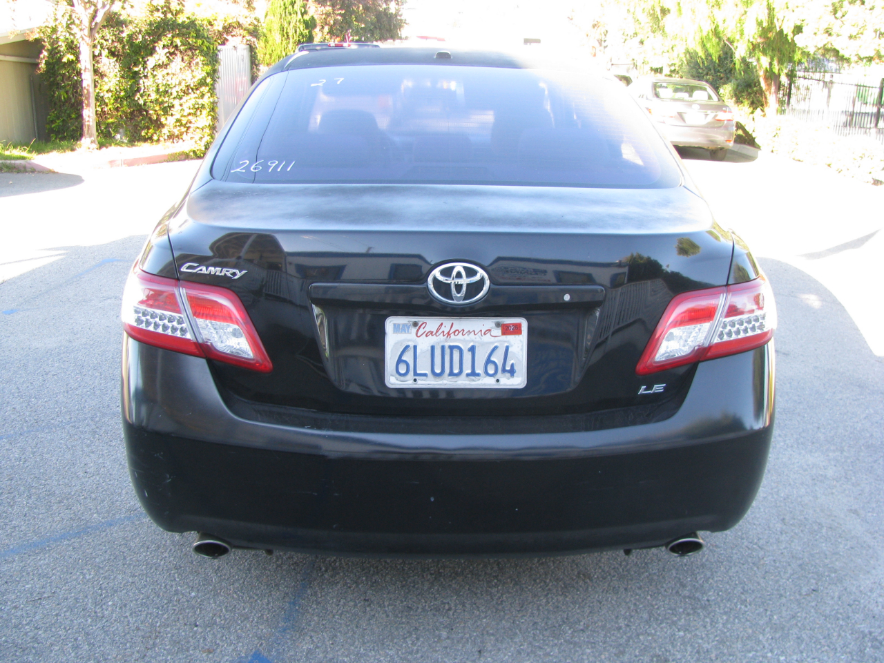 Toyota Camry 4dr Sdn V6 Auto LE (Natl) 2011