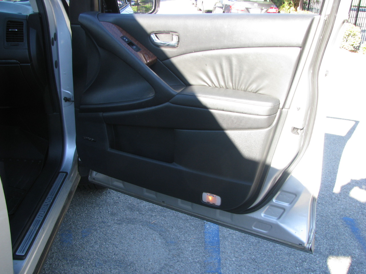 Nissan Murano AWD 4dr LE 2010