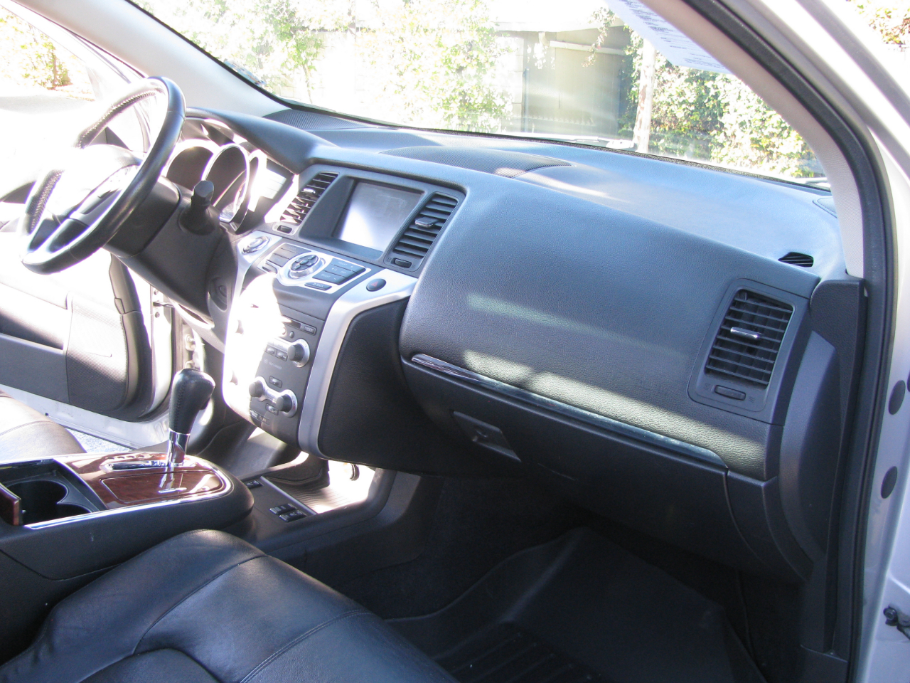 Nissan Murano AWD 4dr LE 2010