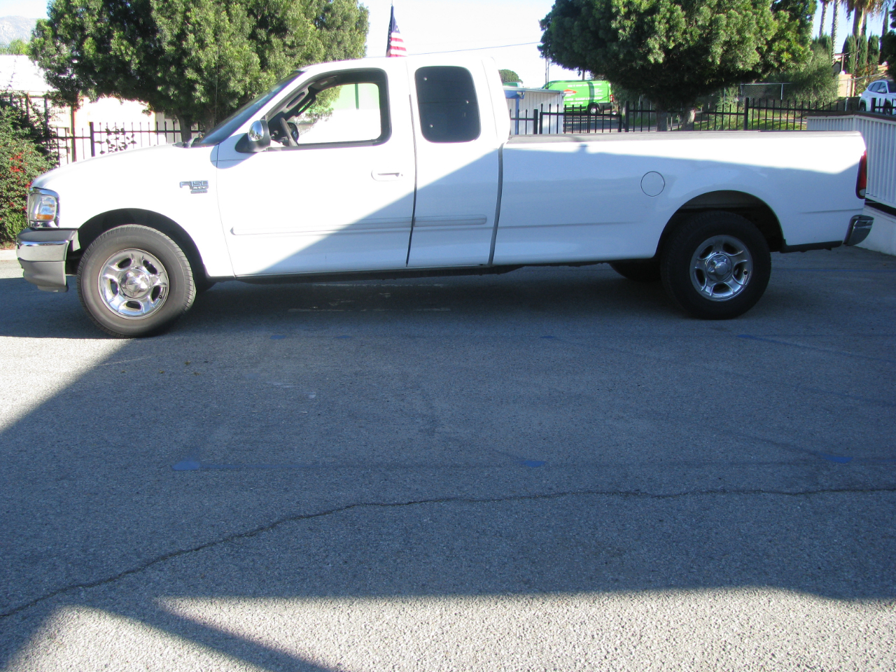 2002 Ford F-150 Supercab 157" XLT