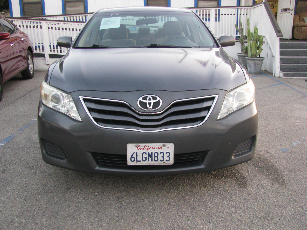 Toyota Camry 4dr Sdn I4 Auto LE (Natl) 2010