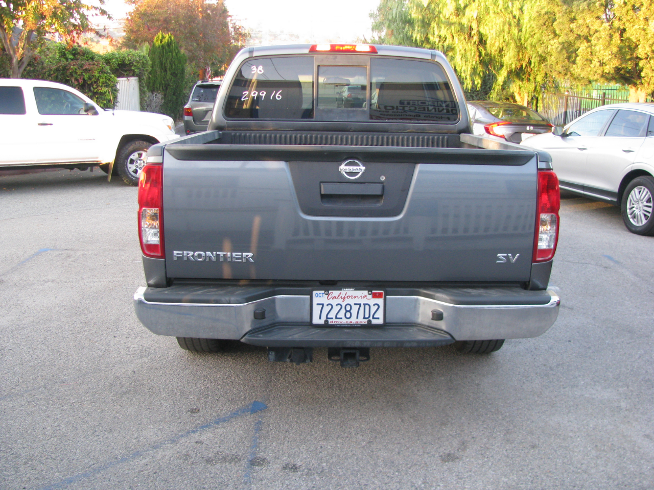 Nissan Frontier 2WD Crew Cab SWB Auto SV 2016
