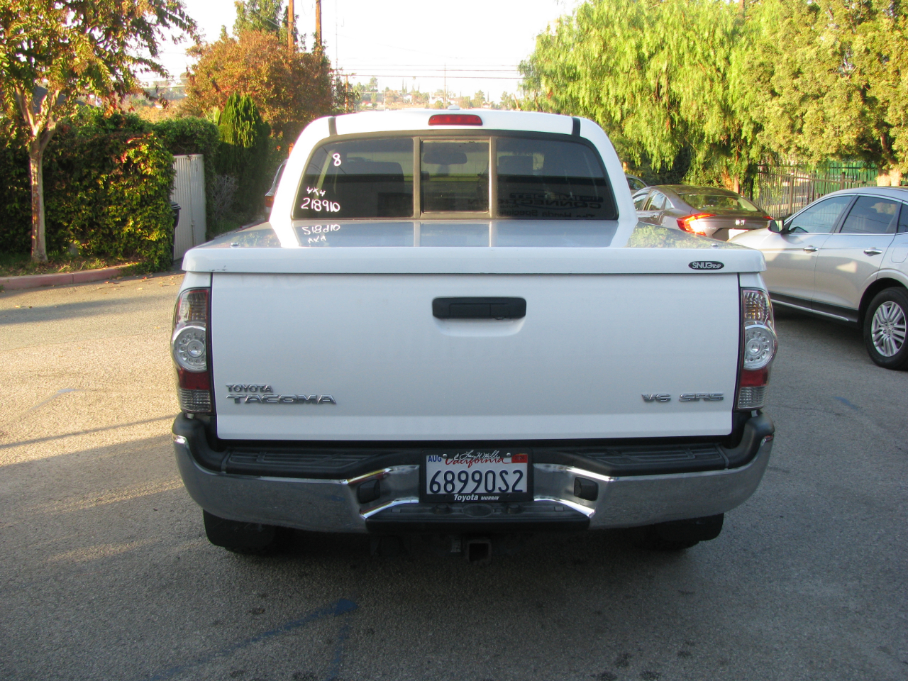 Toyota Tacoma 4WD Double V6 AT (Natl) 2010