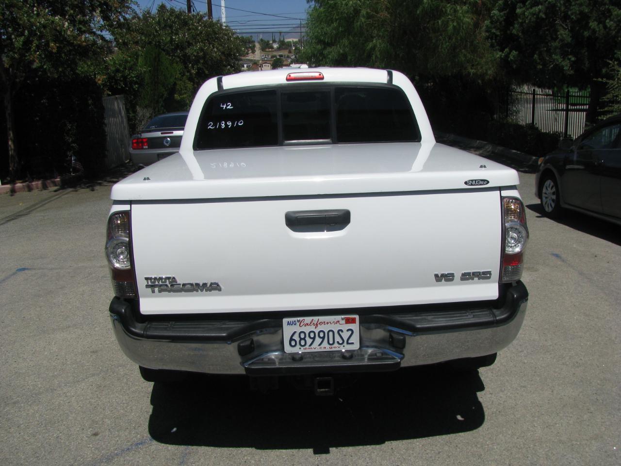 Toyota Tacoma 4WD Double V6 AT (Natl) 2010