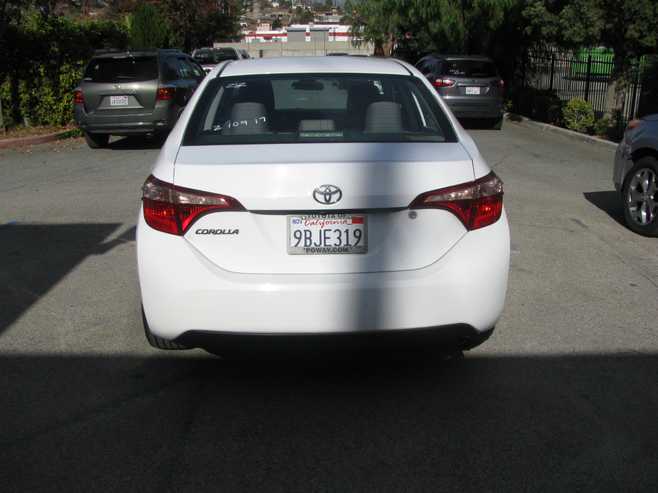 Toyota Corolla LE CVT (Natl) 2017