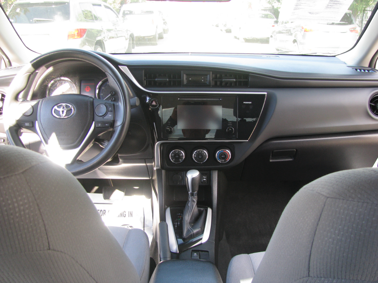 Toyota Corolla LE CVT (Natl) 2017