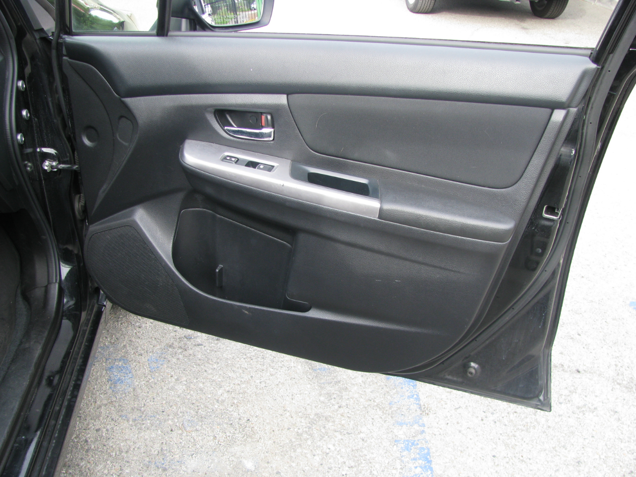 Subaru Impreza Sedan 4dr CVT 2.0i Premium 2016