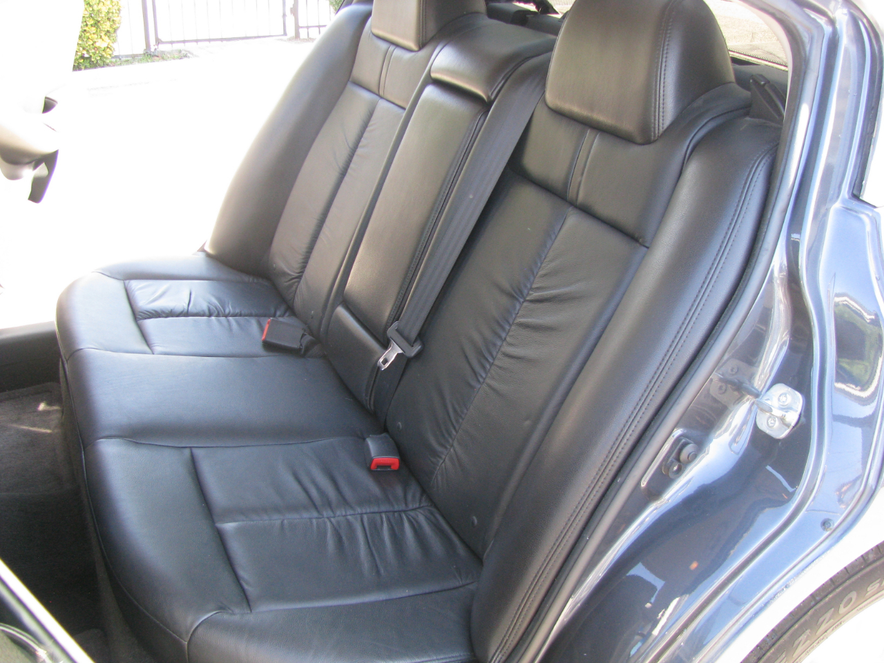 Nissan Altima 4dr Sdn V6 CVT 3.5 SR 2012