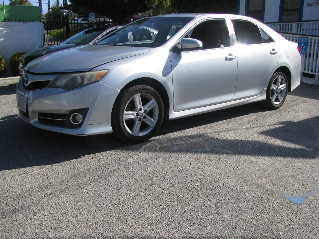 Toyota Camry 4dr Sdn I4 Auto SE Sport Limited Edition (Natl) 2012