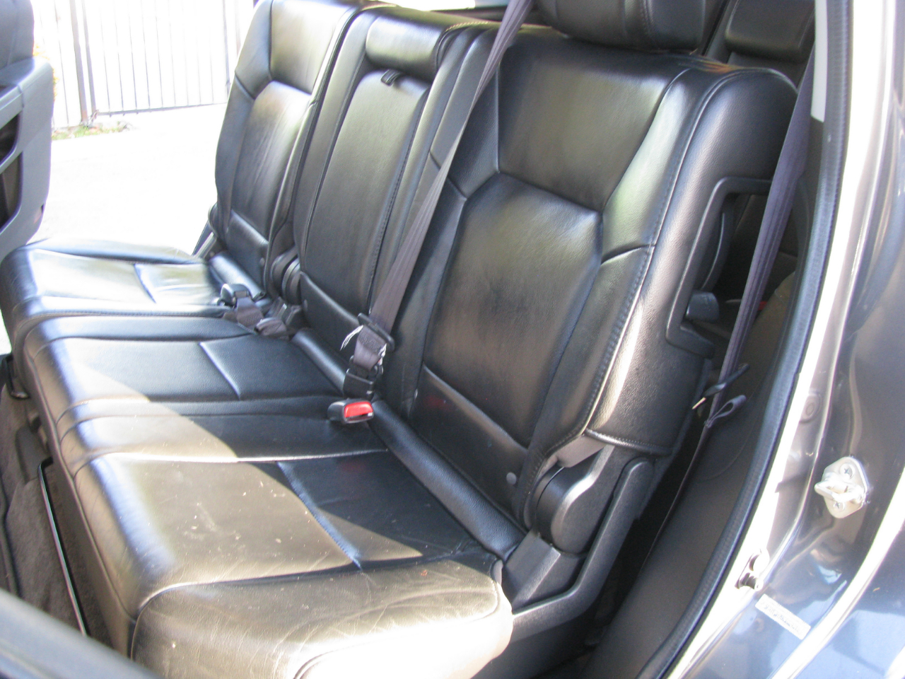 Honda Pilot 2WD 4dr Touring w/RES & Navi 2012