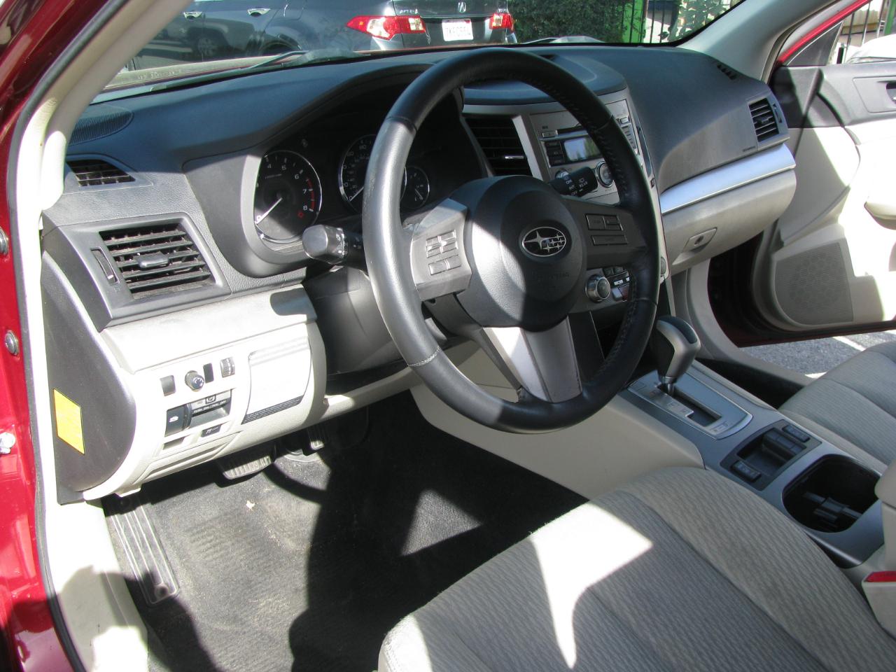 Subaru Outback 4dr Wgn H4 Auto 2.5i Prem AWP 2011