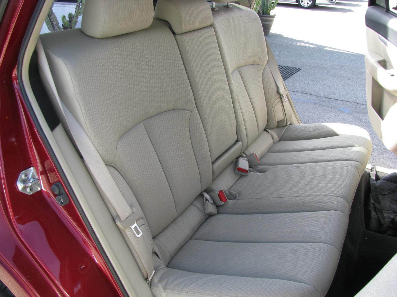 Subaru Outback 4dr Wgn H4 Auto 2.5i Prem AWP 2011