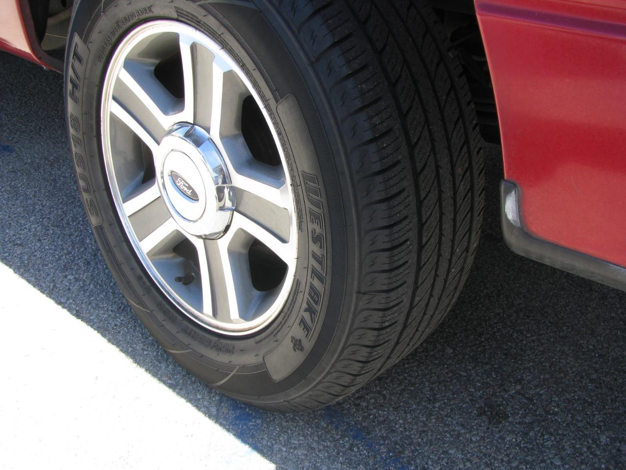 Ford F-150 2WD SuperCrew 139" FX2 2007