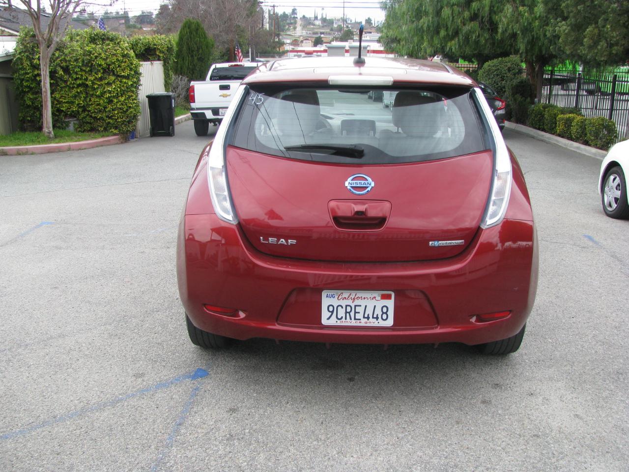 Nissan Leaf 4dr HB SL-e 2011