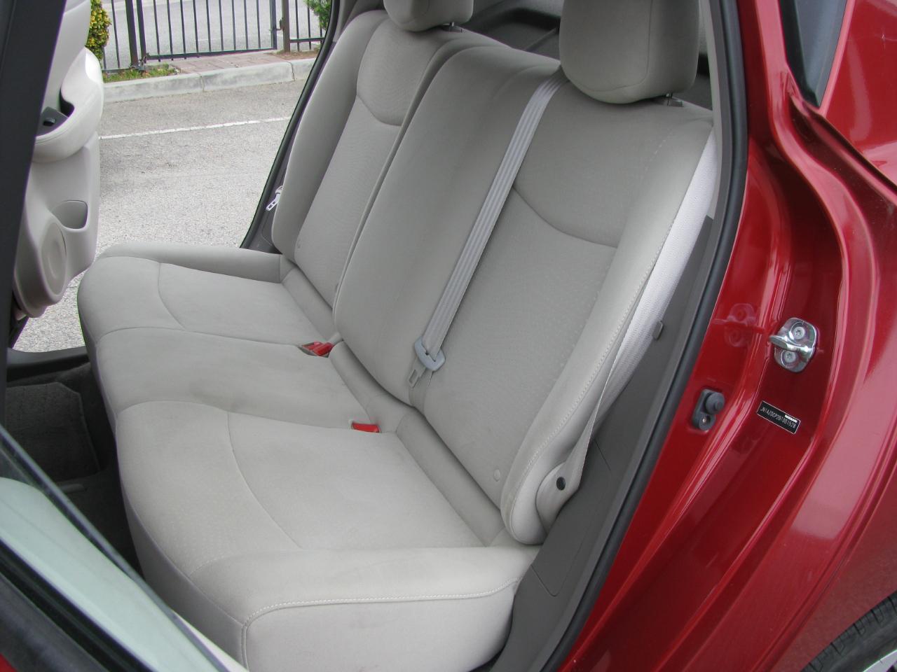 Nissan Leaf 4dr HB SL-e 2011