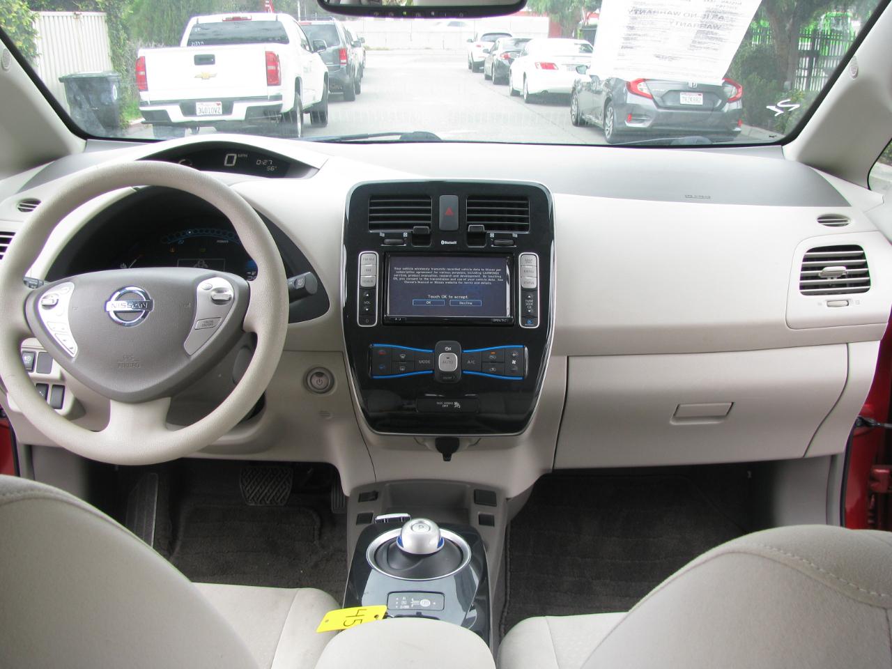 Nissan Leaf 4dr HB SL-e 2011