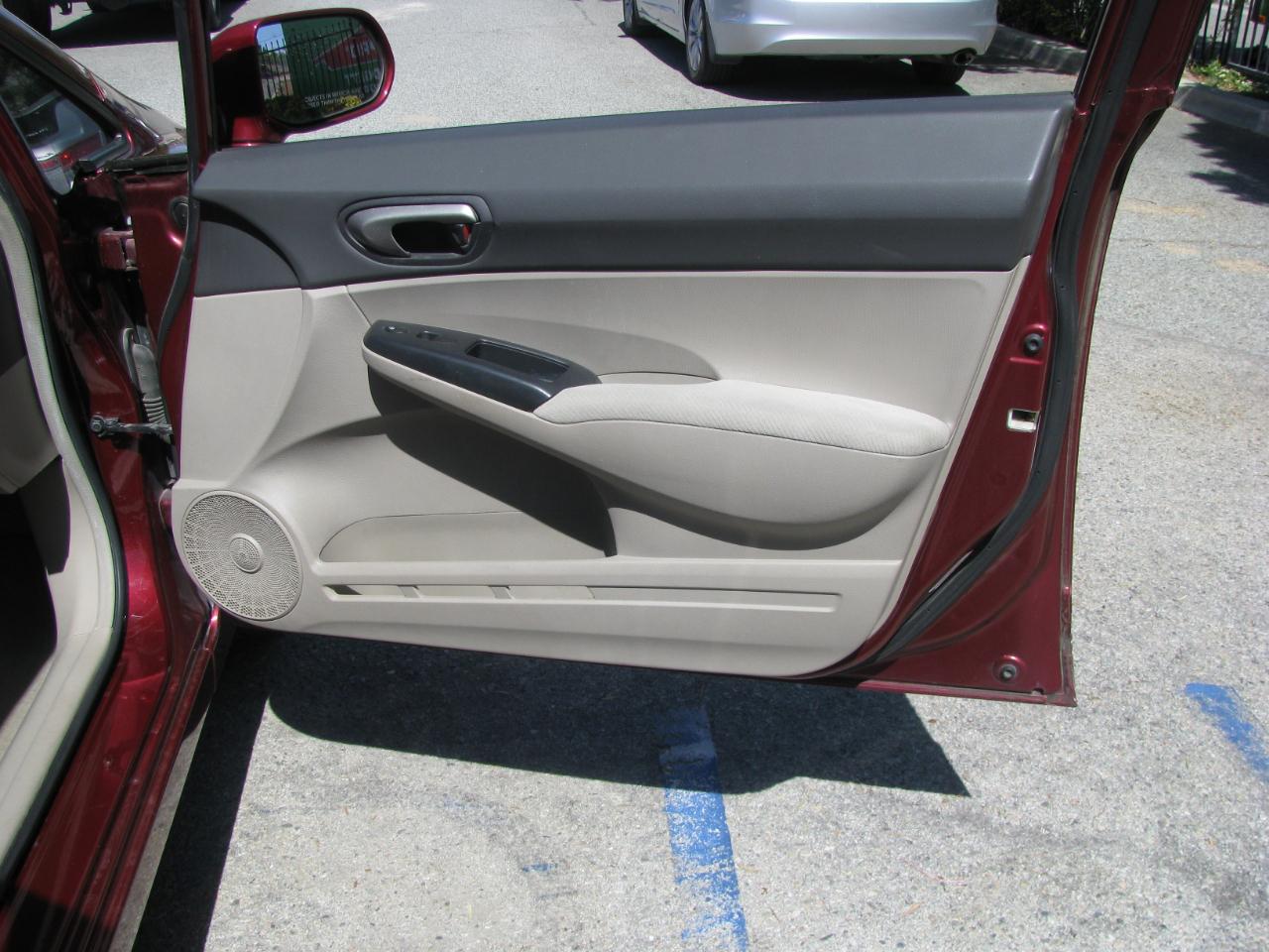 Honda Civic Sdn 4dr Auto LX 2010