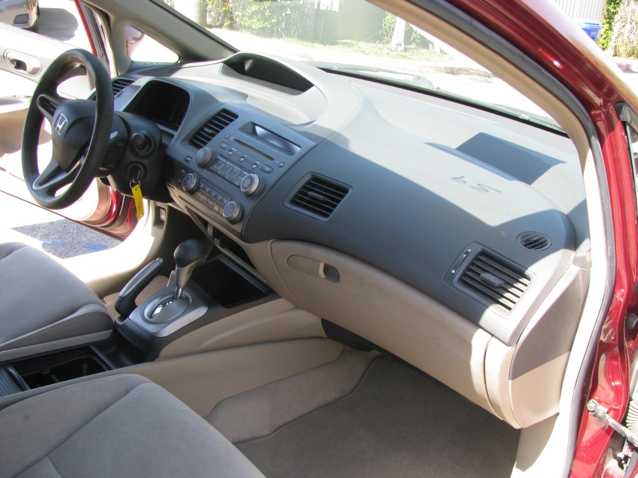 Honda Civic Sdn 4dr Auto LX 2010