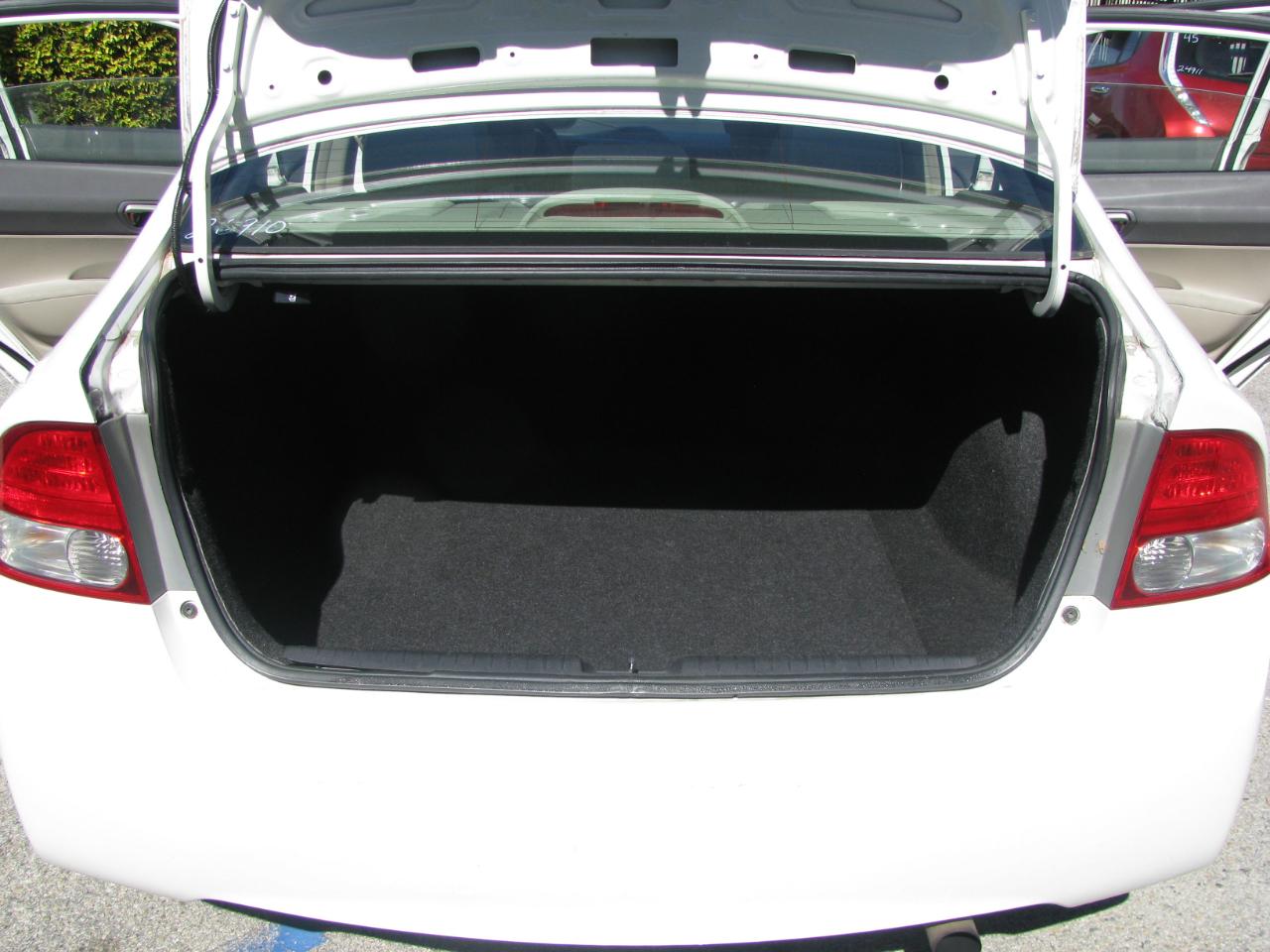 Honda Civic Sdn 4dr Auto LX 2010