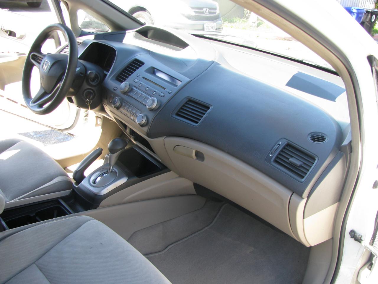 Honda Civic Sdn 4dr Auto LX 2010