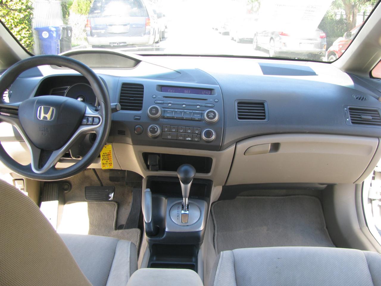 Honda Civic Sdn 4dr Auto LX 2010