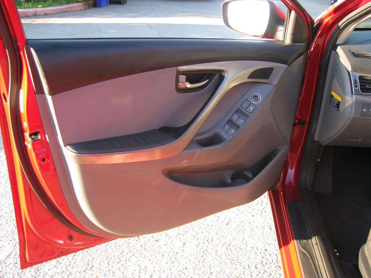 Hyundai Elantra 4dr Sdn Auto GLS PZEV (Ulsan Plant) 2013