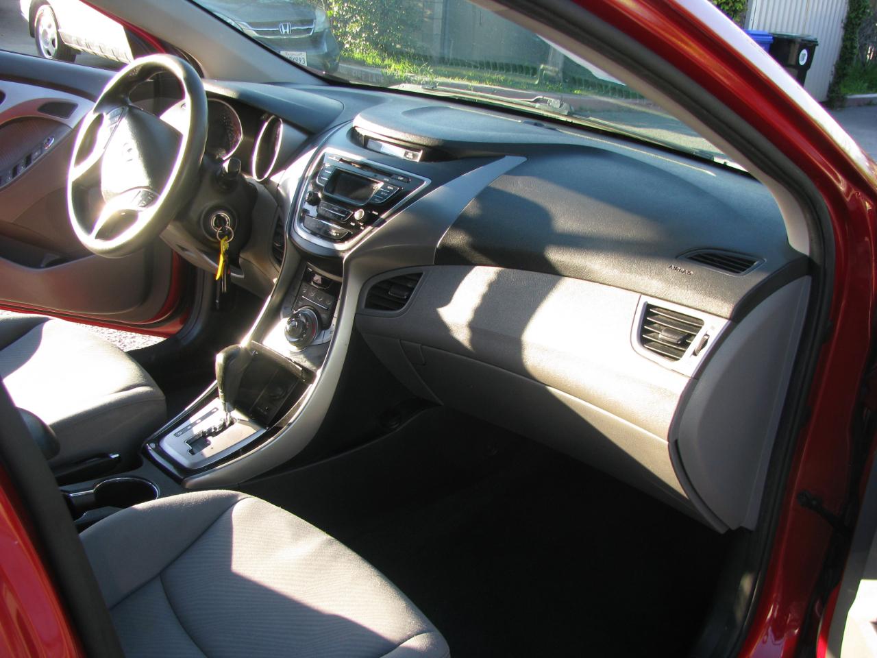 Hyundai Elantra 4dr Sdn Auto GLS PZEV (Ulsan Plant) 2013