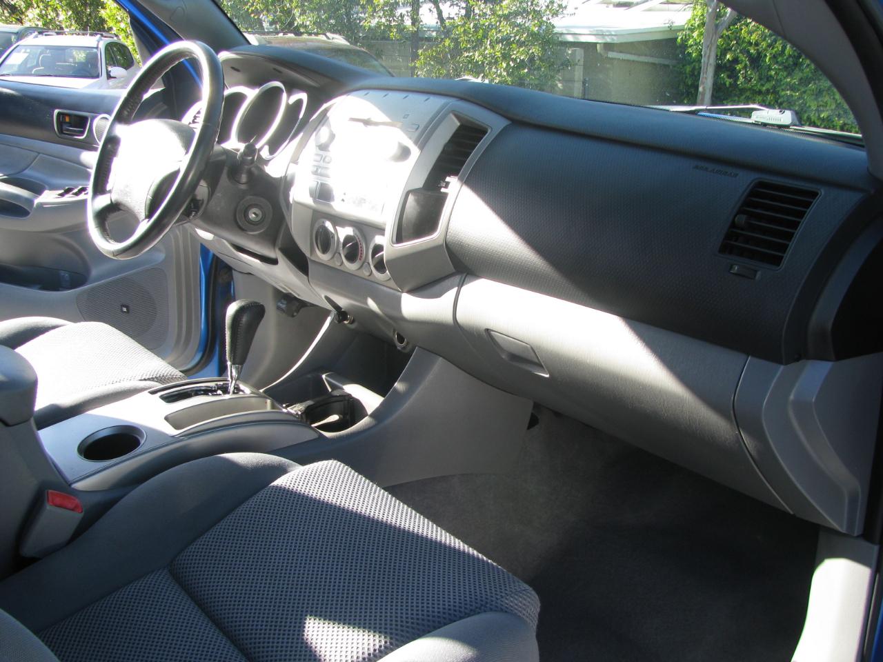 Toyota Tacoma Double 128" PreRunner Auto (Natl) 2005