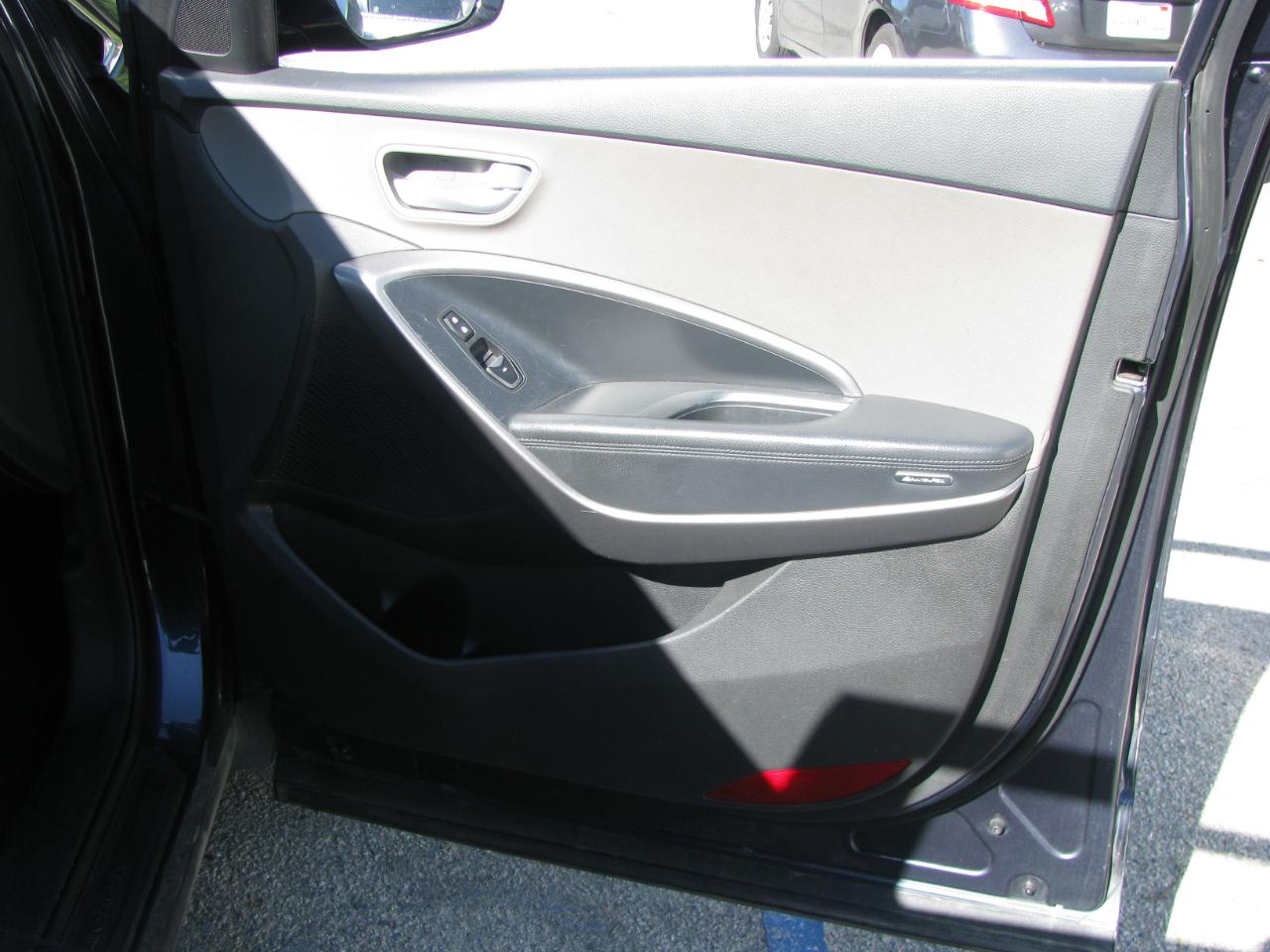 Hyundai Santa Fe Sport FWD 4dr 2.4 2014