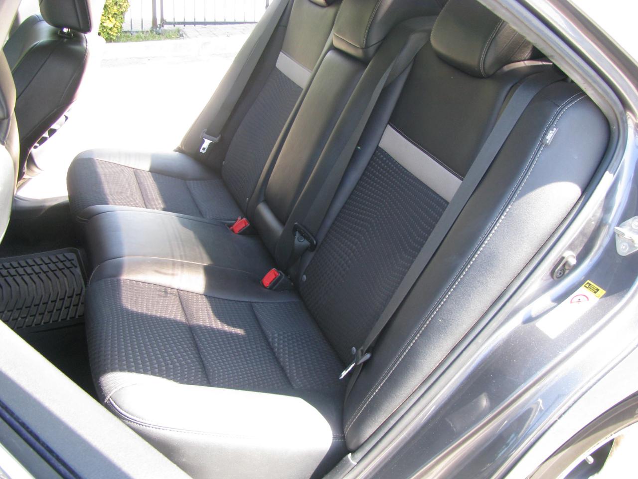 Toyota Camry 4dr Sdn I4 Auto SE (Natl) 2013